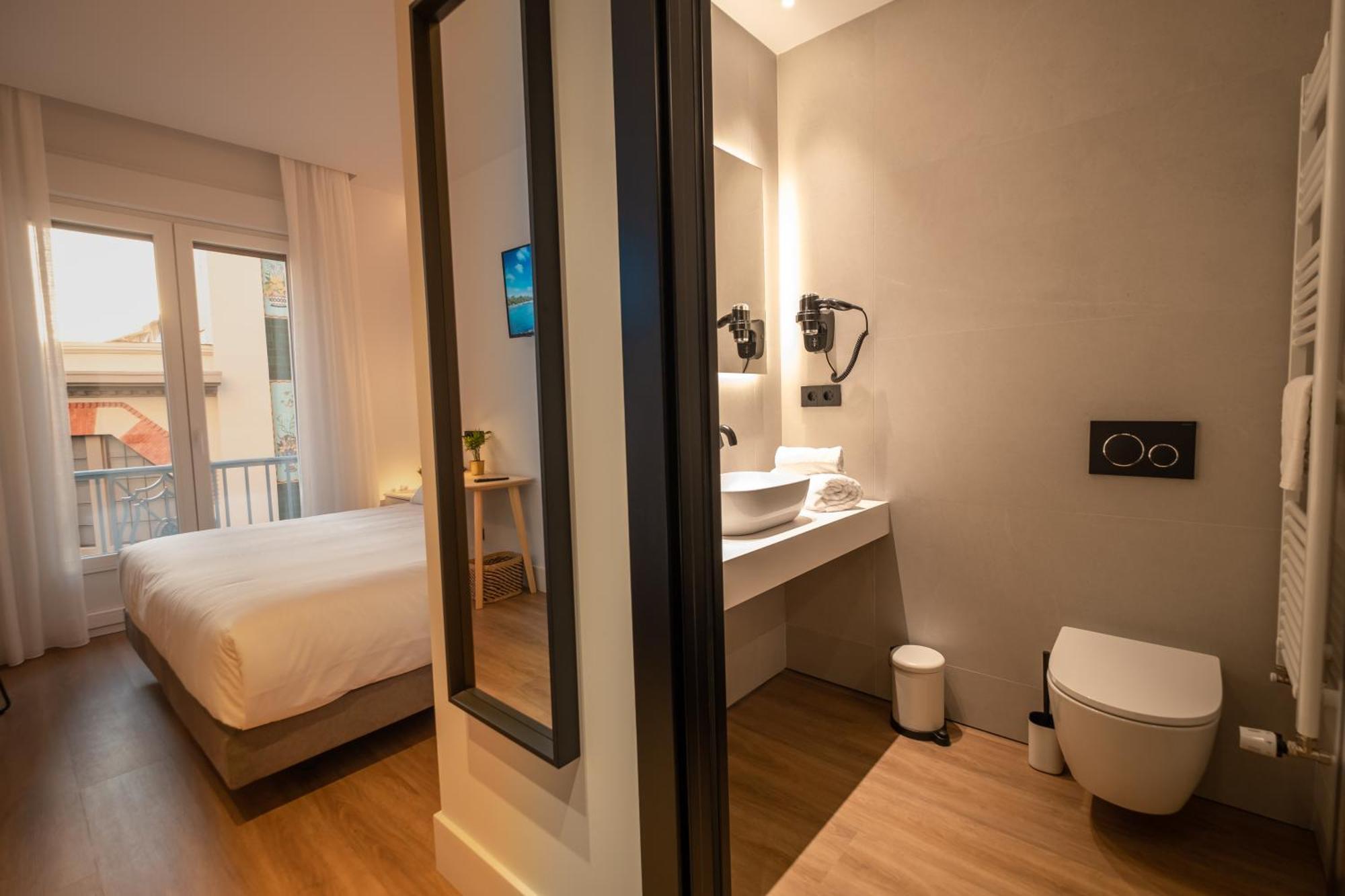 Principe De Vergara Rooms Lujo En El Centro De 로그로노 외부 사진