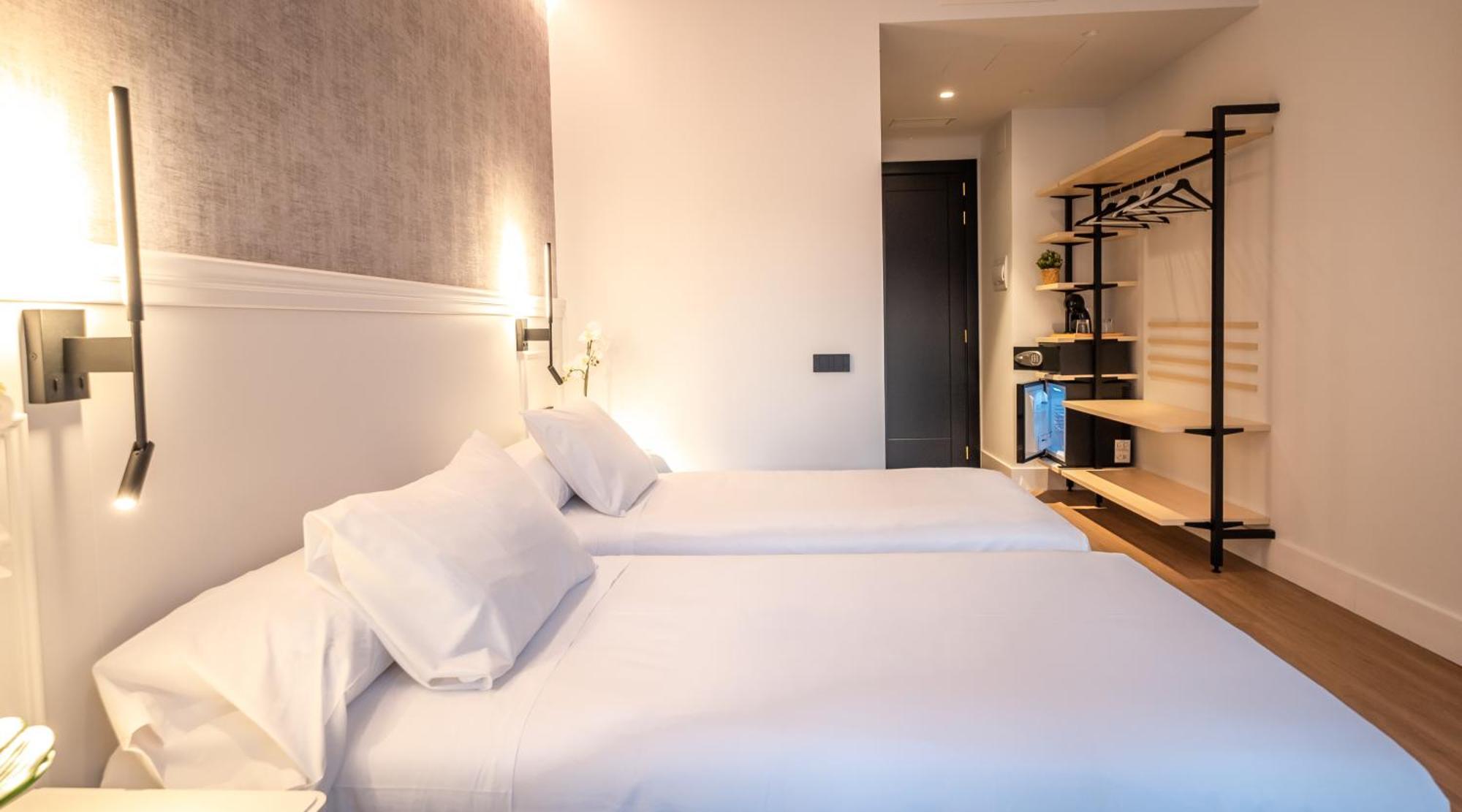 Principe De Vergara Rooms Lujo En El Centro De 로그로노 외부 사진