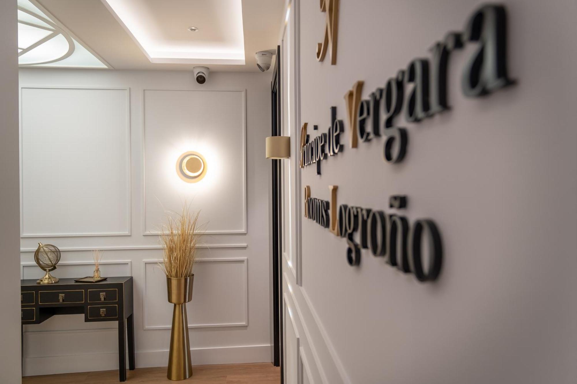 Principe De Vergara Rooms Lujo En El Centro De 로그로노 외부 사진