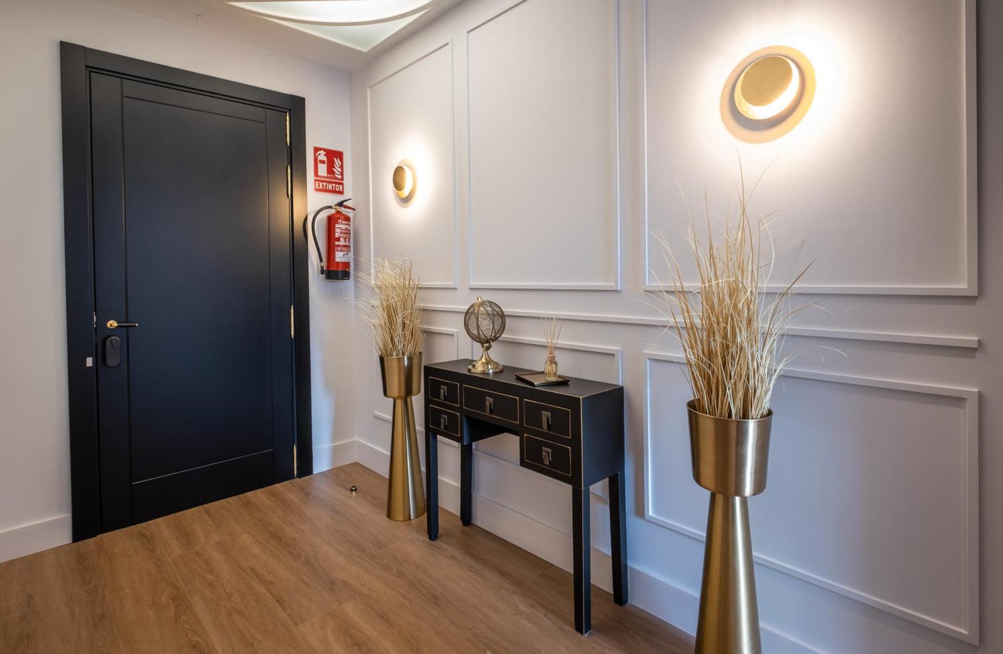 Principe De Vergara Rooms Lujo En El Centro De 로그로노 외부 사진